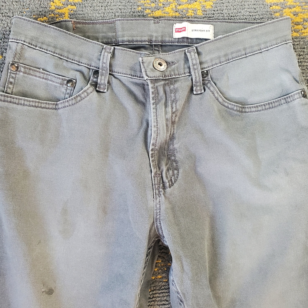 Wrangler Straight Fit Jeans Men's 30x32 Gray
